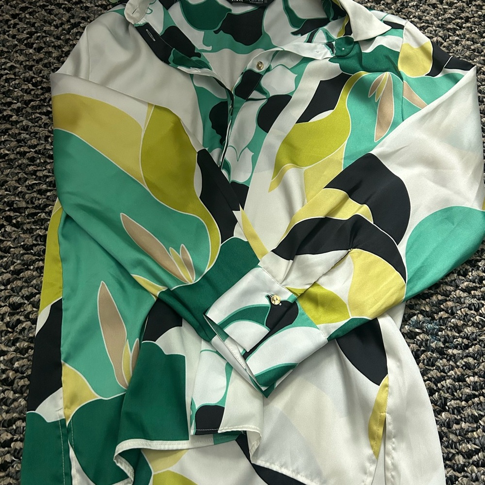 Zara Multicolor Abstract Blouse